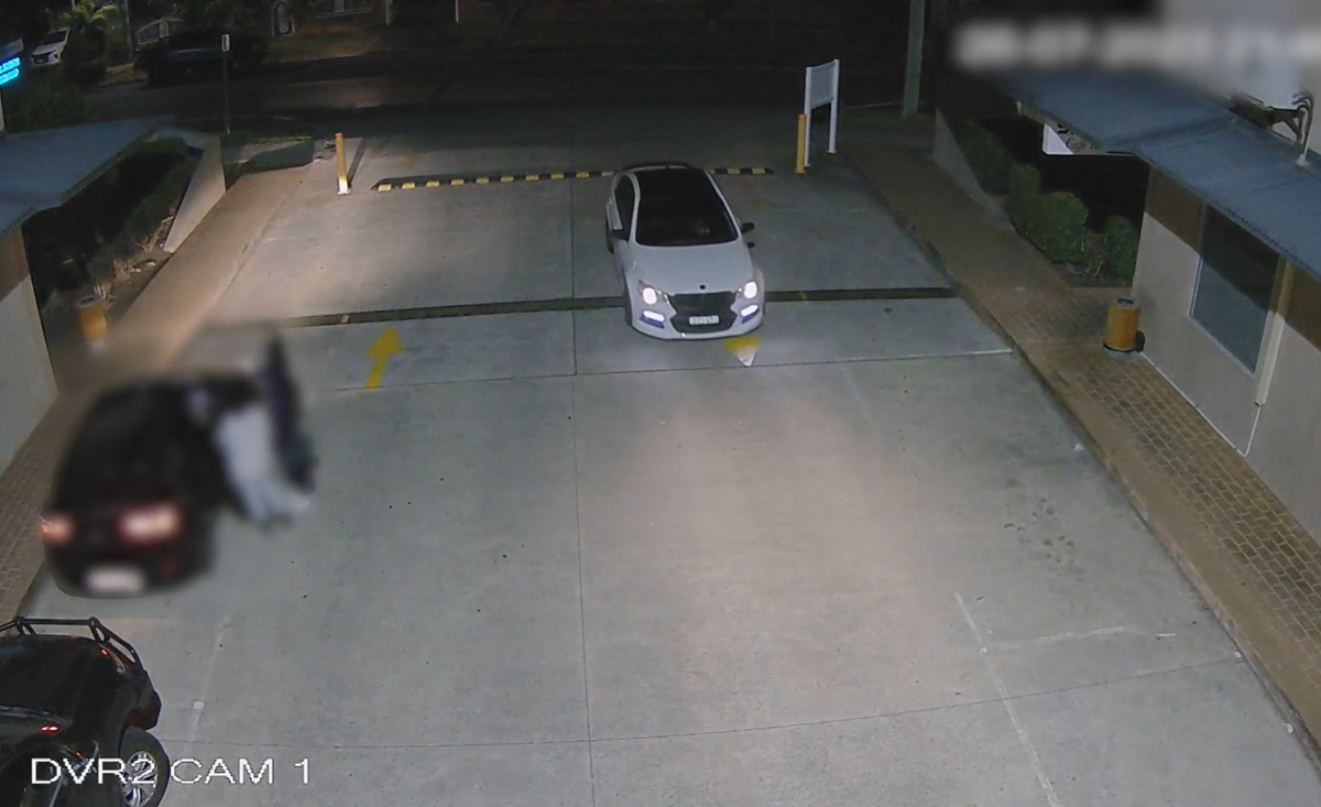 Police have released CCTV footage of a Lexus, believed to be stolen, linked to the shooting. (NSW Police)