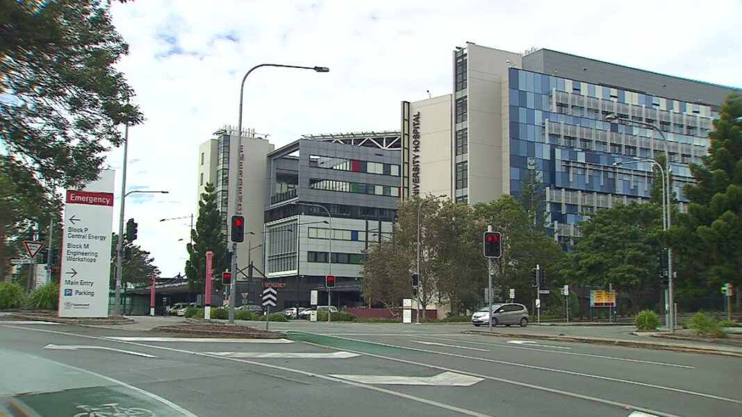 A Gold Coast man has died from a heart attack after he waited hours in the back of an ambulance. (Nine)