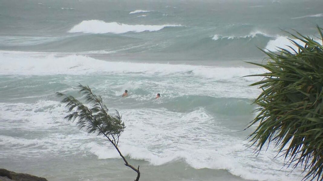 Locals on the shore called NSW Police and the Westpac rescue helicopter was put on standby. (Nine)