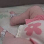 19.The identification bracelets on baby Willow’s ankles belonged to another newborn. (A Current Affair)