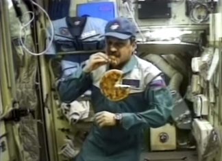 로켓배송의 원조가 피자헛?