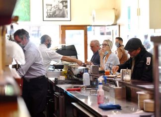 5개월 사투 멜버른 록다운 해방