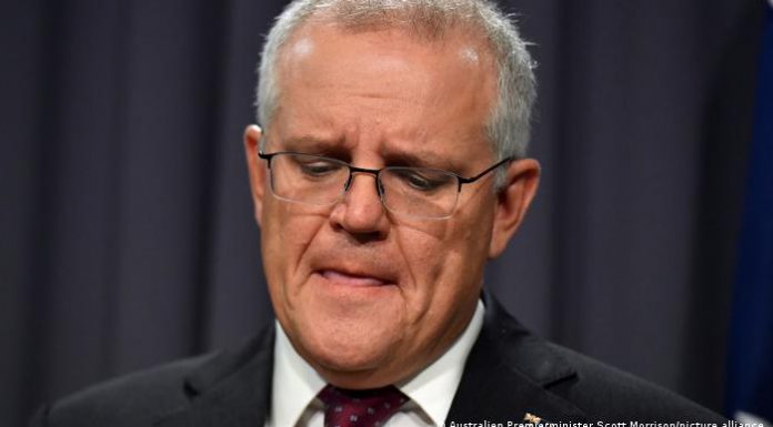 호주 의사당 내 성폭행 내각개편에도 총리불신 비등