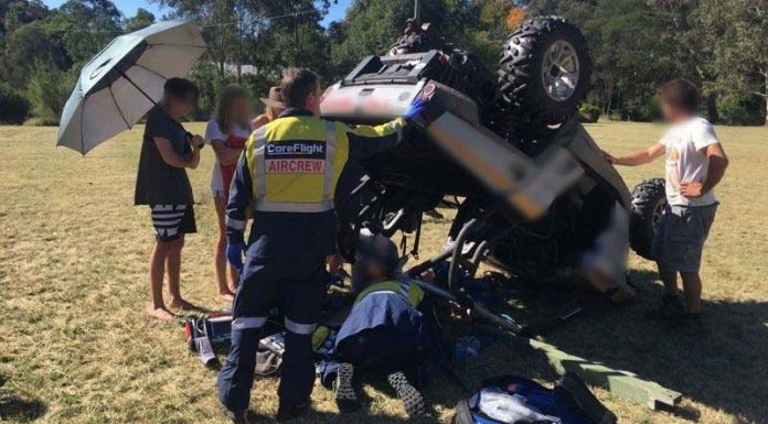NSW 윈저에서 4륜 오토바이 사고로 10대 소녀 병원 이송 4륜 오토바이 사고