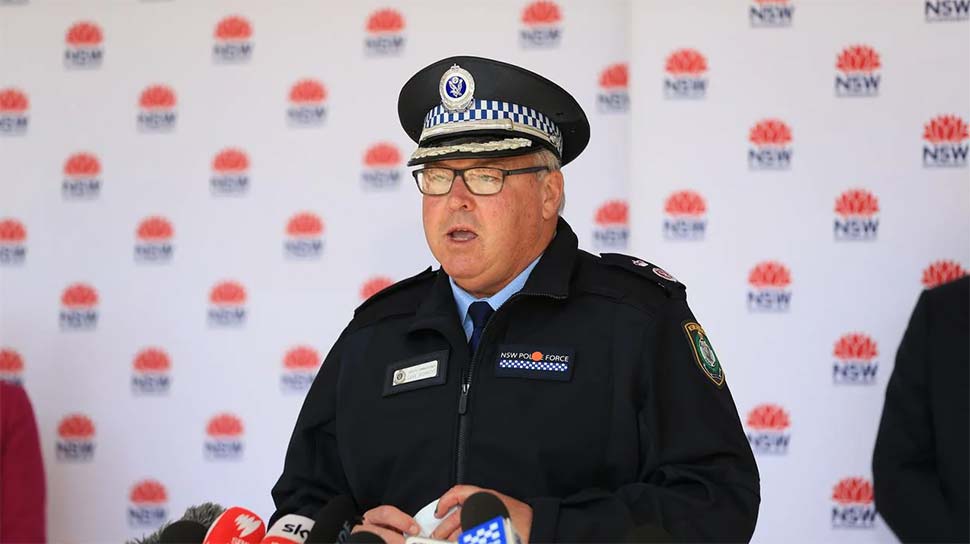 NSW Police Deputy Commissioner Gary Worboys is concerned that three weeks into the lockdown some individuals still aren’t complying. Picture NCA NewsWire Christian GillesSourceNews Corp Australia