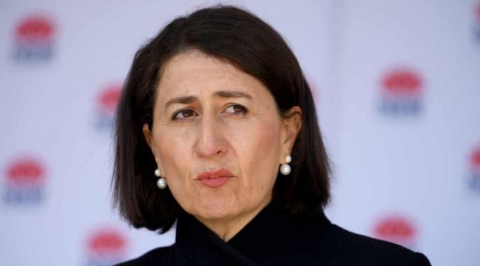 시드니 락다운 기간 7월 16일까지 1주 연장 NSW premier Gladys Berejiklian addresses media on Wednesday. Photograph Dan HimbrechtsAAP