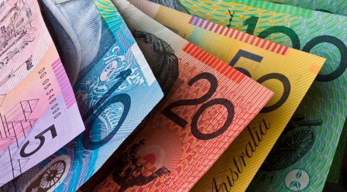 스콧 모리슨, NSW 락다운 피해 보상금 확정 Some NSW residents will be able to access ta one-off payment of $500 this Thursday due to being forced out of work as a result of a COVID-induced lockdown. (iStock)