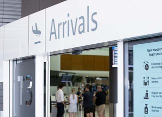 NSW에서 G2G 통행증 없이 서호주 여행한 여성, COVID19 감염