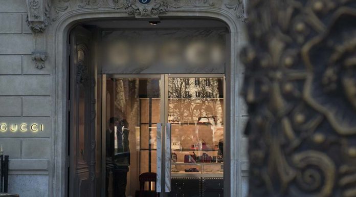 코로나에도 활황 명품 브랜드 기업 잡키퍼 꿀꺽