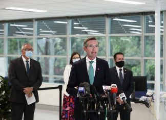 NSW 주정부 10월 11일 해제 강도 높여 Premier Dominic Perrottet, Deputy Premier Paul Toole, Health Minister Brad Hazzard and Minister for Education Sarah Mitchell announce changes to the COVID-19 reopening roadmap. CREDITDOMINIC LORRIMER