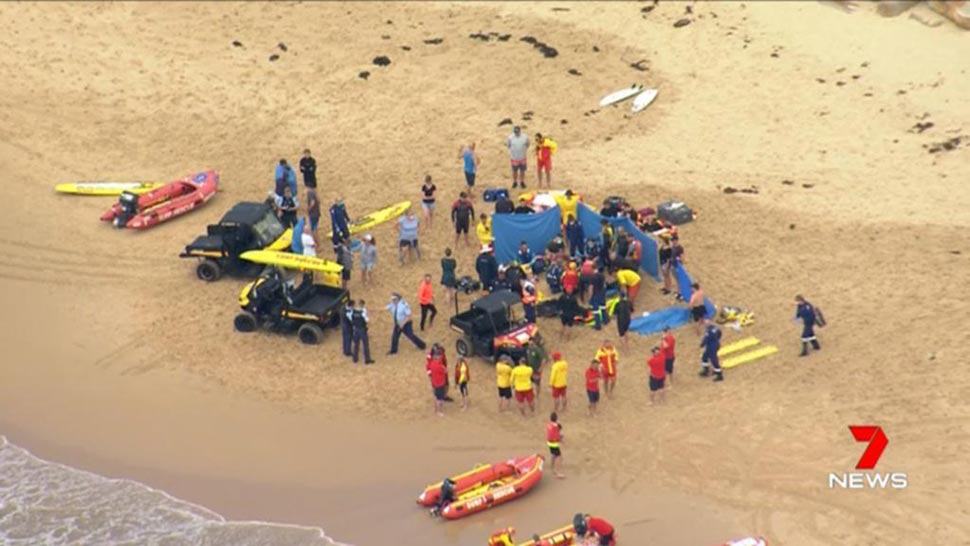 Officers from Wollongong attended and with the assistance of Surf Life Savers and Marine Area Command police, seven people were retrieved and taken ashore. Credit: 7NEWS