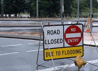 기상청, NSW, QLD 폭풍경보 The Bureau of Meteorology said Western Queensland was likely to receive three times its November monthly rain total over three days. NCA NewsWire Scott Powick