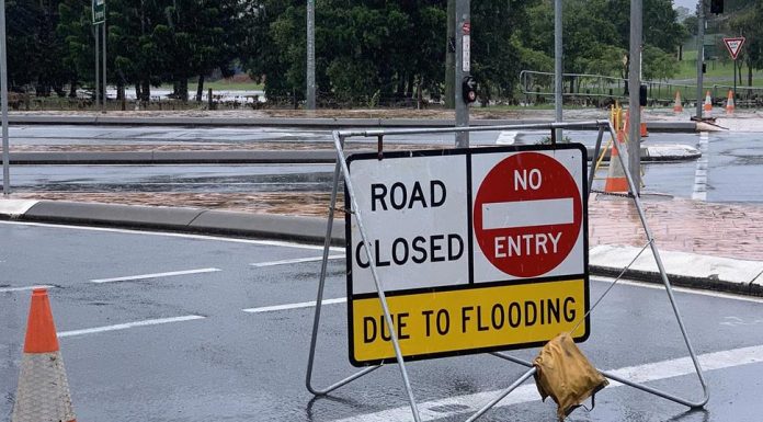 기상청, NSW, QLD 폭풍경보 The Bureau of Meteorology said Western Queensland was likely to receive three times its November monthly rain total over three days. NCA NewsWire Scott Powick