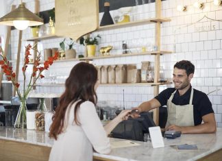호주 카페, 커피 가격 상승 예정 The price hike is expected to be particularly pronounced in urban areas following the closure of many inner-city cafes over the pandemic. Photo iStock.
