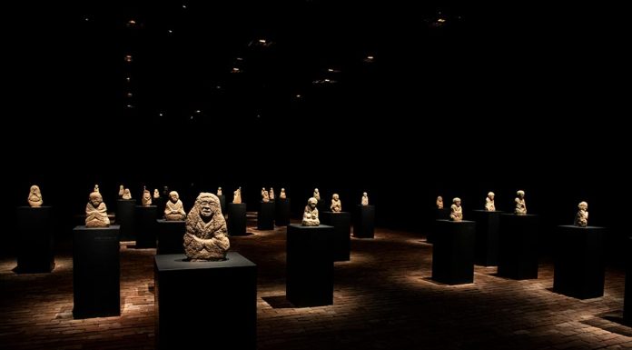 창령사 터 오백나한의 해외 첫 나들이