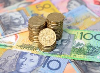 호주 달러 하락이 금리에 미치는 영향 Analysts fear a scenario where a falling dollar contributes to higher sustained inflation.(AAP Joel Carrett )