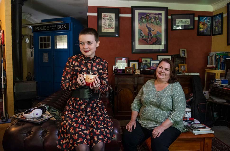Katherine and her daughter Bella, 15, who is home schooled. CREDITLOUISE KENNERLEY