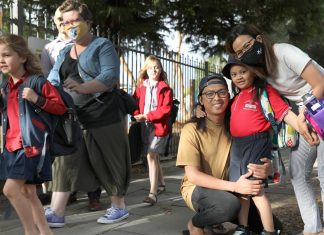 NSW의 등교 시간 수십년 만에 처음으로 재 정비될 가능 있어