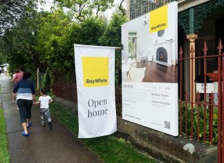 시드니 부동산 17개월 만에 처음으로 하락 For the month of February Sydney's dwelling values declined 0.1 per cent. (RHETT WYMAN)
