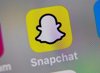 스냅챗, NSW 10대 소녀 자살, 유가족에게 사과 Snapchat apologised for what the family of Tilly was going through.