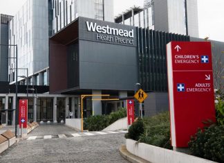 건강했던 두 살짜리 아기, 코비드로 사망 The two-year-old died at the Sydney Children’s Hospital at Westmead on Friday.CREDITLOUISE KENNERLEY