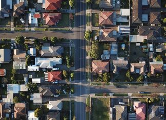 이자율 인상 예고 – 천정부지 시드니 부동산 하락세