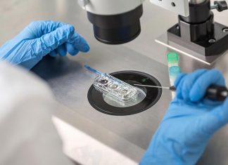 NSW 체외수정 여성에게 최대 2000달러 환급 IVF procedure's can be emotionally and financially difficult for millions of Australians. (Getty ImagesiStockphoto)