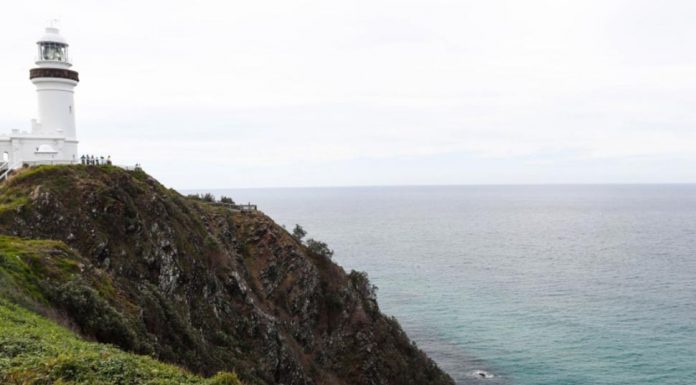 실종된 테오 하예즈를 찾기 위한 ‘믿을 수 있는 단서’ Missing backpacker Theo Hayez, was last known to be near Byron Bay lighthouse. (Danielle Smith SMH