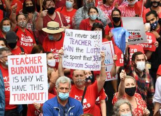 NSW 공립 및 가톨릭 학교 교사들, 사상 첫 합동 파업 발표