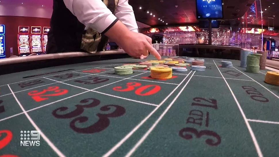 The Queensland government has announced a probe into Star's Brisbane and Gold Coast casinos to investigate if they should keep their gambling licenses. (Nine)