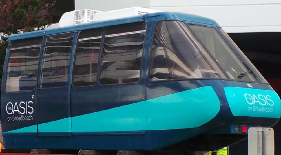 The once iconic monorail carriages will go on sale tomorrow. (Lloyd's Auctions)