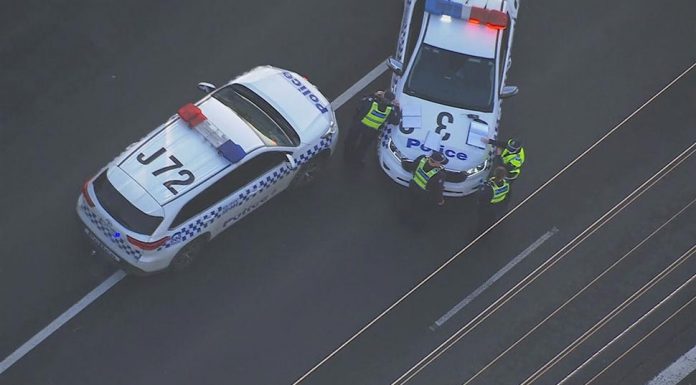 빅토리아, 보행자 사망자 수 증가는 비극적 A pedestrian has been killed in Coburg on July 19. (Nine)