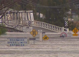 NSW 홍수 피해자들을 위한 정부 공동 기금 발표 Flooding in Wiseman's Ferry on the Hawkesbury in NSW, July. (Transport For NSW)