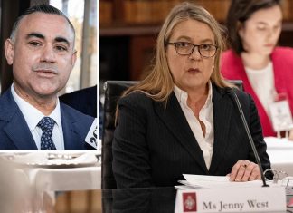 NSW주, 존 바릴라로 연봉 50만불 뉴욕 무역관 임명 일파만장 Jenny West and John Barilaro.CREDITNICK MOIRJESSICA HROMAS