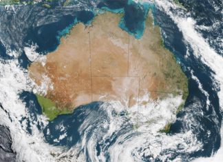 호주 앞으로 더 많은 비 예상 A large rain band has formed over Western Australia threatening to dump heavy falls over the state. (Weatherzone)