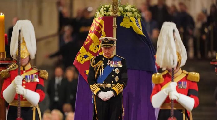 호주인 ‘공화국’ 지지율 하락