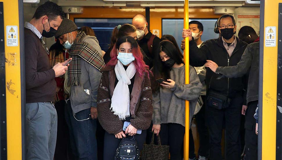 Masks will no longer be mandatory on public transport in New South Wales. (James Alcock)