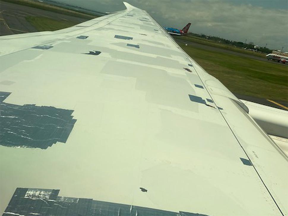 Paint peeling is a common occurrence on the wing of Boeing 787 aircraft that have been in operation for more than 4 years and is something that has been seen by airlines all over the world. (Supplied Nine)