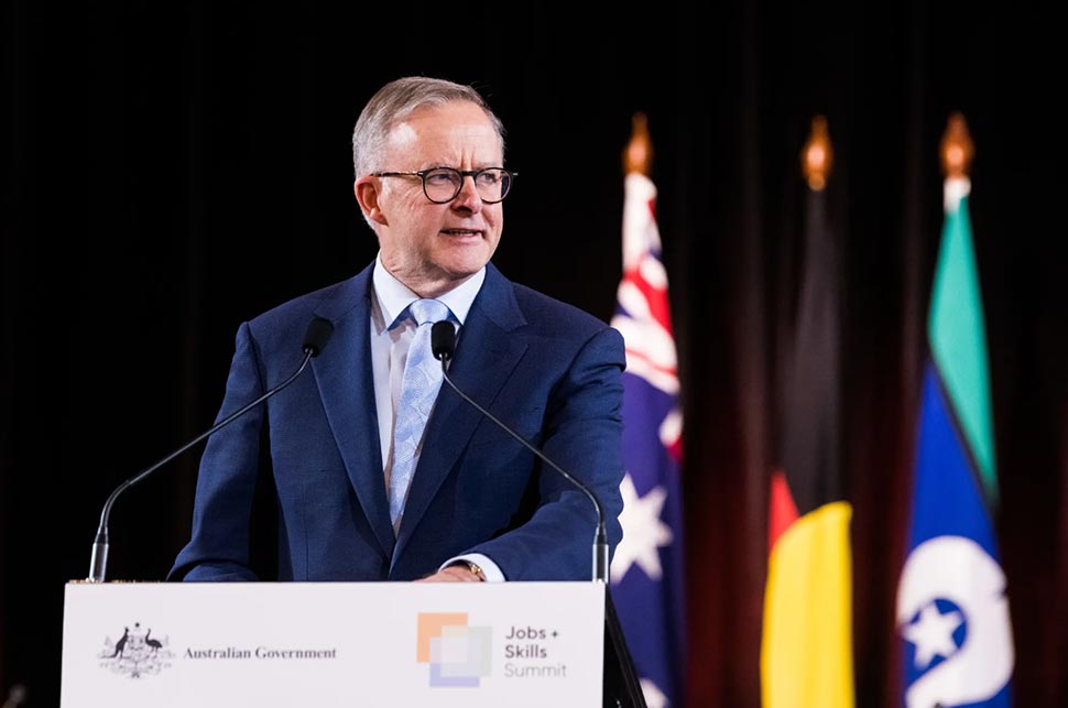 Prime Minister Anthony Albanese wrapping up the jobs and skills summit. “My starting point is in favour of giving people the security that comes with a path to permanent migration, a path to being an Australian citizen.”CREDITJAMES BRICKWOOD