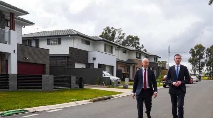 NSW 토지세 법 도입가시화 내년 1월 16일 디 데이 Treasurer Matt Kean and Premier Dominic Perrottet want to implement the NSW government’s stamp duty reforms on January 16.CREDITPETER RAE