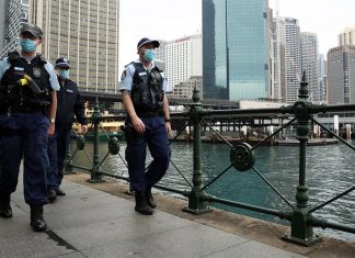 NSW 법적 이의 제기 후 철회된 COVID-19 벌금, 33,000개 이상 More than 62,000 fines were issued in NSW during the COVID-19 pandemic. (Getty)