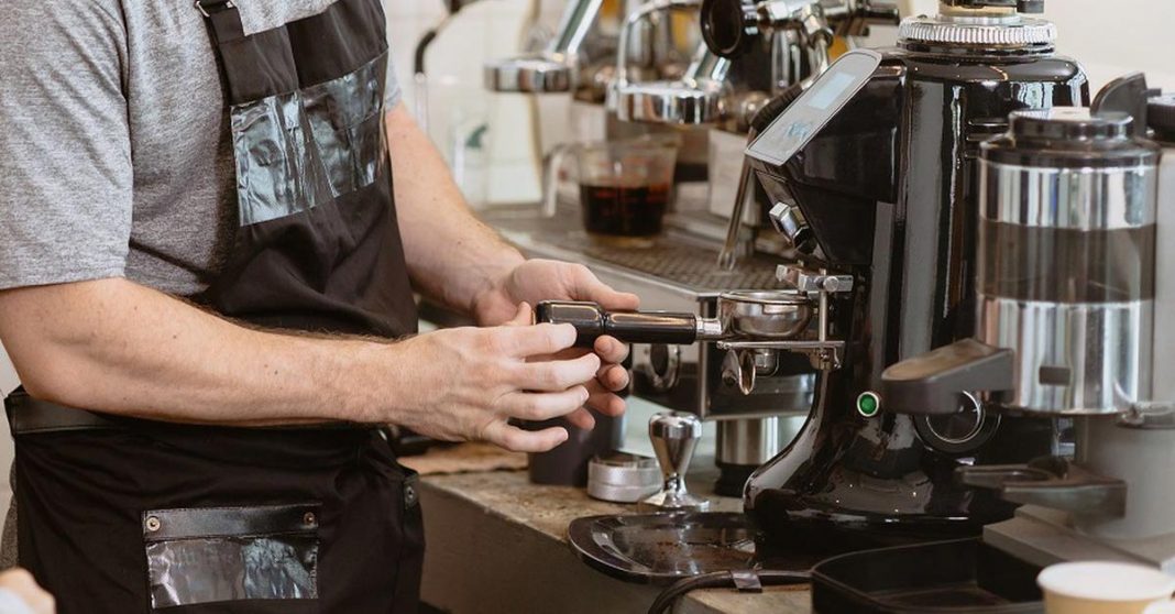 More than 55,000 casual workers have been paid sick leave by the Victorian Government. (Getty ImagesiStockphoto)