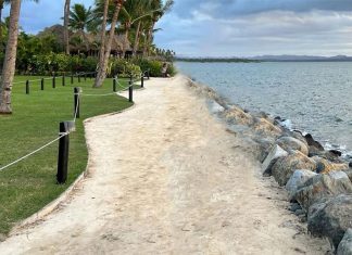 피지 리조트에서 개구리를 쫓던 시드니 소년, 감전사 A photo supplied by an Australian man who alleged he suffered an electric shock from wet light fixtures. (Supplied)