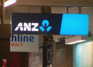 호주 빅4 은행들, 금리 인상 ANZ is the first to pass on the Reserve Bank of Australia's latest interest rate hike. (Nine)