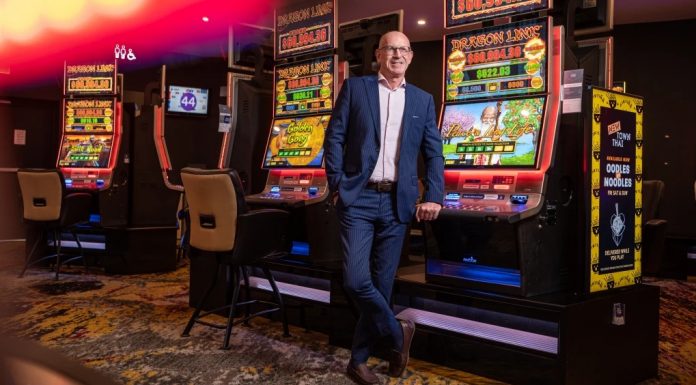 NSW 내년부터 현금사용 불능 포커 머신 등장 West HQ chief executive officer Richard Errington on Monday.CREDITFLAVIO BRANCALEONE