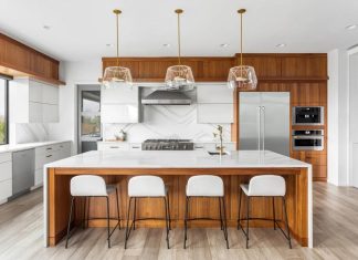 규페증 진단 공포 확산, 광부 등 275,000명 노출 An Australian kitchen featuring engineered stone.CREDITISTOCK