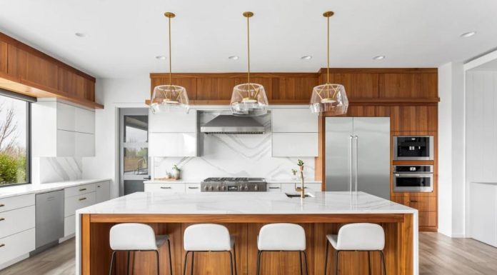 규페증 진단 공포 확산, 광부 등 275,000명 노출 An Australian kitchen featuring engineered stone.CREDITISTOCK