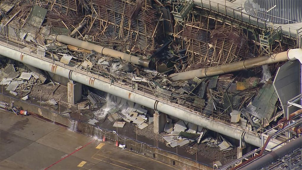 A tower has collapsed at a chemical manufacturing plant in Banksmeadow. (Nine)