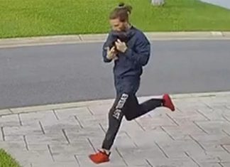 18세 여성, NSW 가정 침입 성추행 당해 Police wish to speak to this man over an alleged break-in and sexual assault. (Nine)