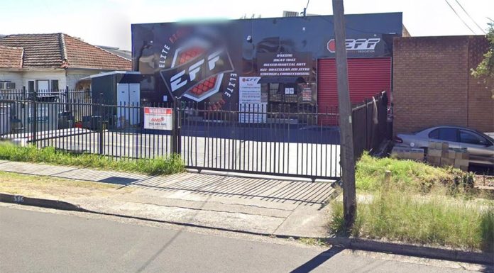 시드니, ‘체육관 처형’ 갱단 살인 계획 범죄 혐의자 기소 Sabbagh was shot outside the Elite Fight Force martial arts gym at Sefton. (Google Maps)